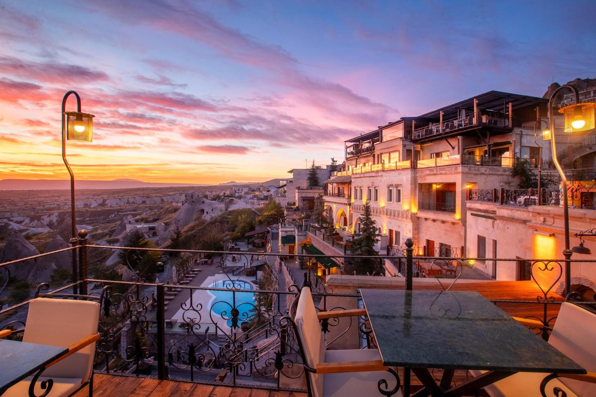 Отель Simera In Cappadocia - Special Class - Best View Rooftop Учисар Экстерьер фото