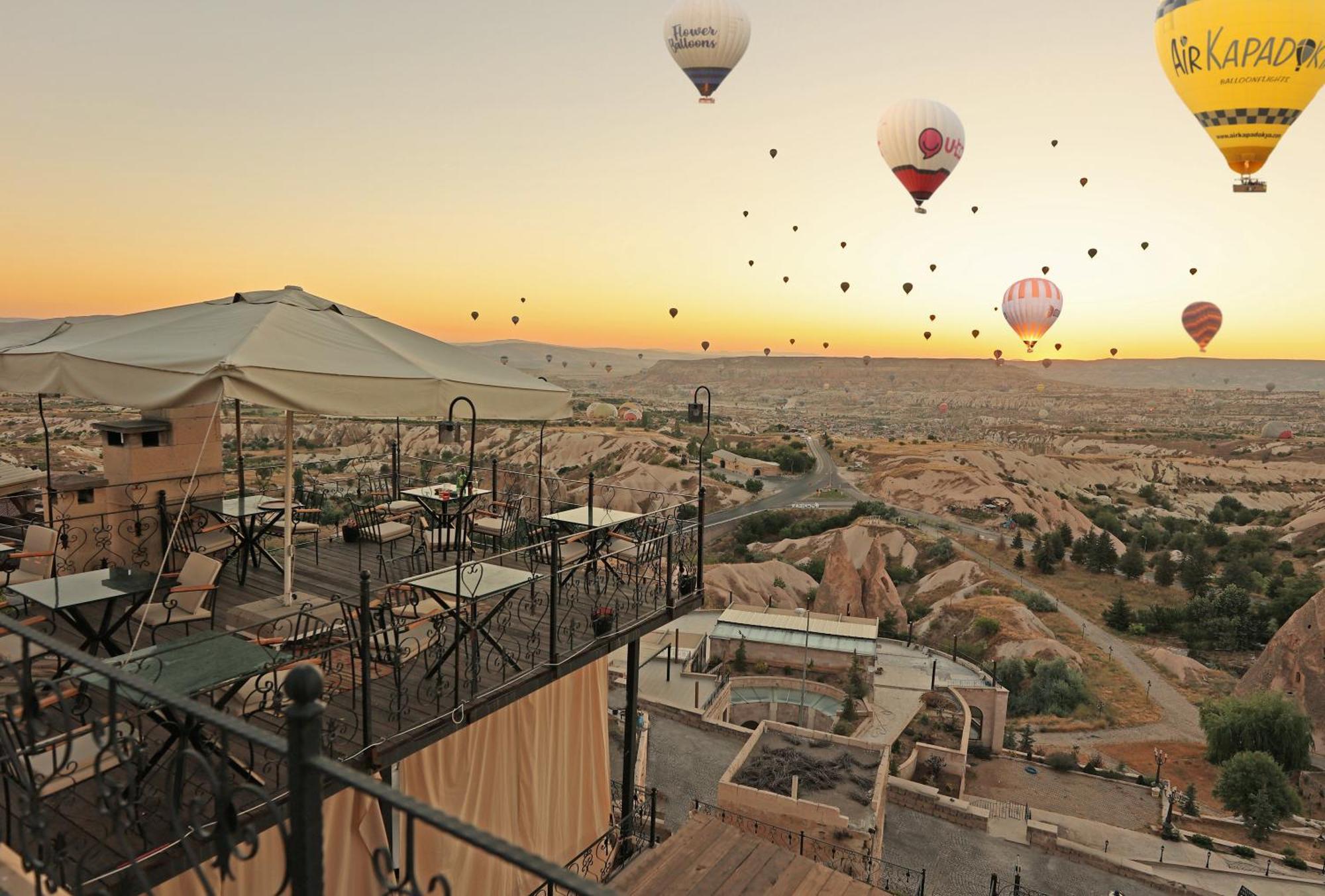 Отель Simera In Cappadocia - Special Class - Best View Rooftop Учисар Экстерьер фото